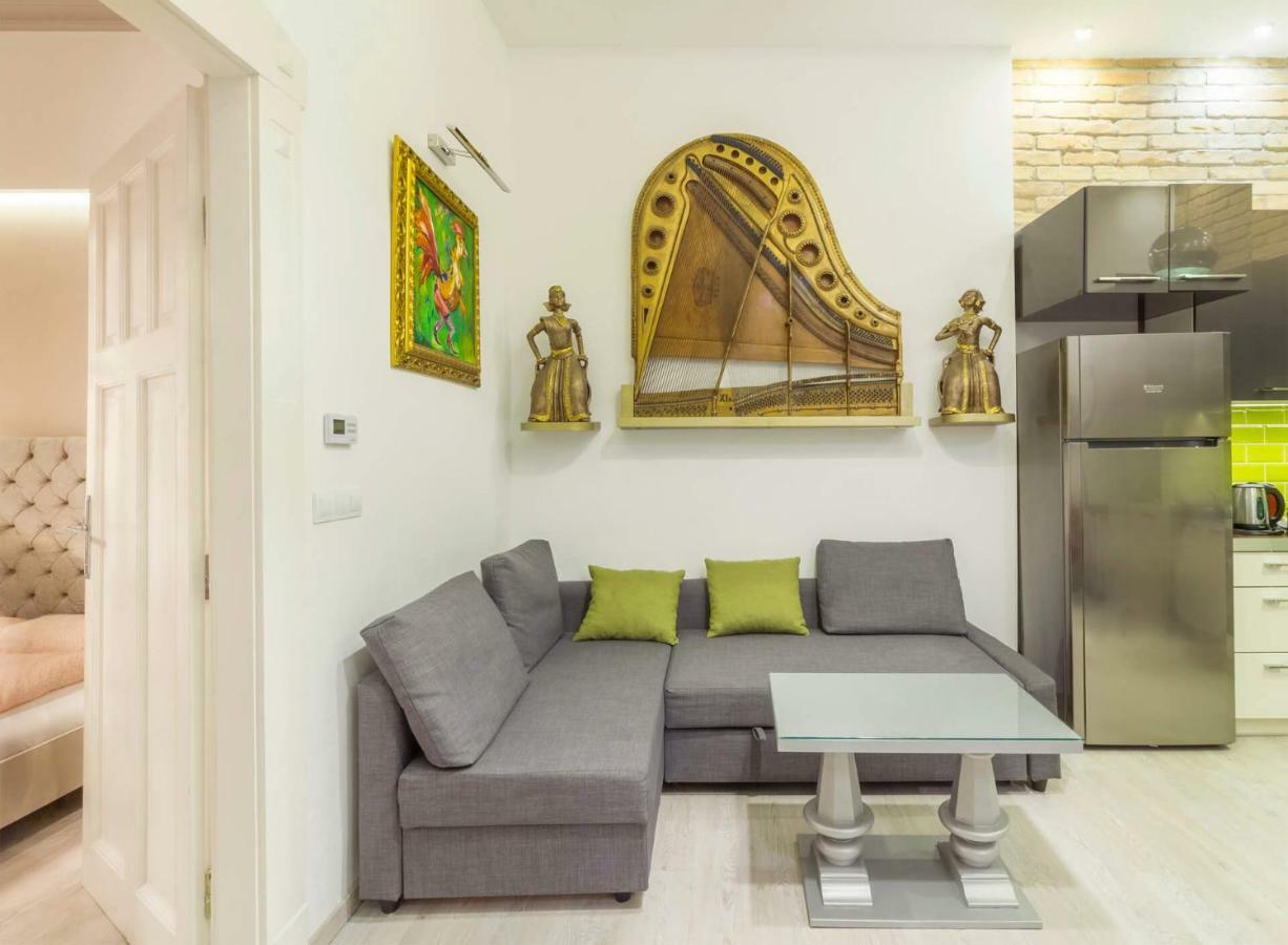Vori Vori De Luxe Apartment Budapest Luaran gambar