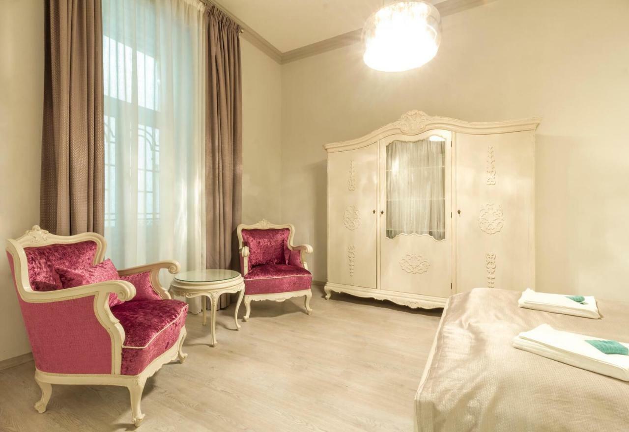 Vori Vori De Luxe Apartment Budapest Luaran gambar